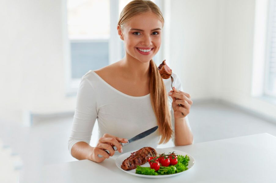 ในช่วง สลับ ของอาหาร Dukan คุณต้องทานอาหารประเภทโปรตีนและผัก